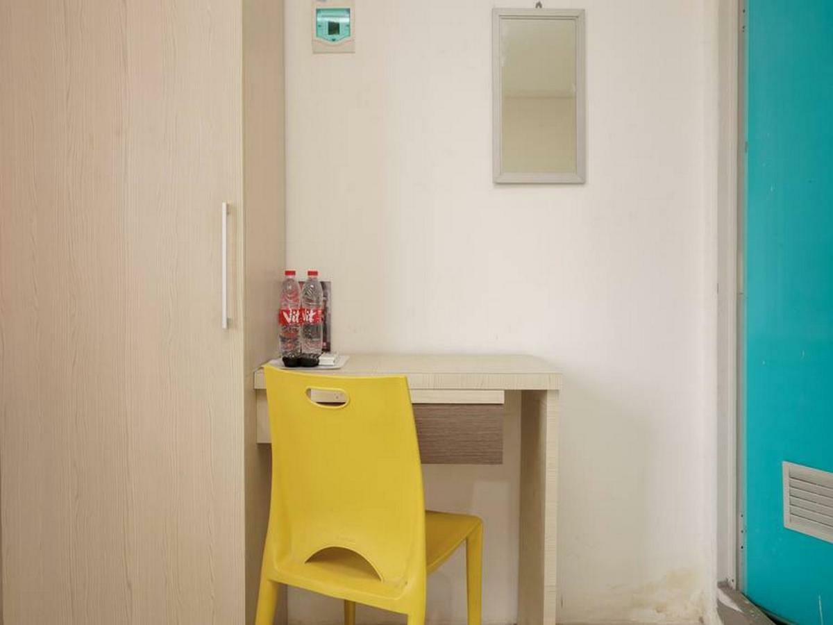Reddoorz At Tara Homestay Палембанг Екстериор снимка